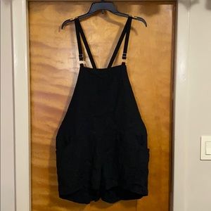 Torrid suspender shorts size 1